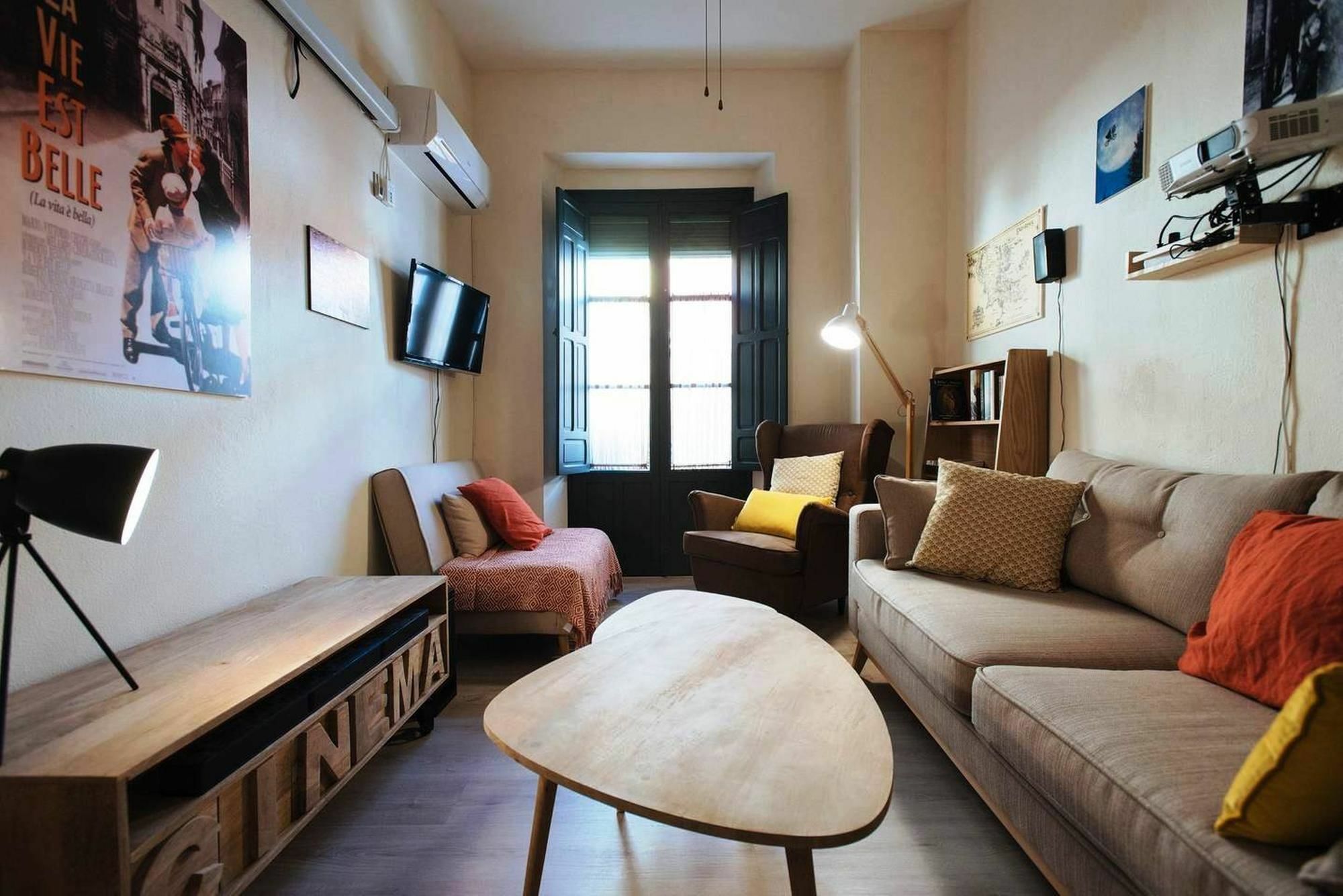 Apartamento Cinema La Vie Est Belle Sevilla